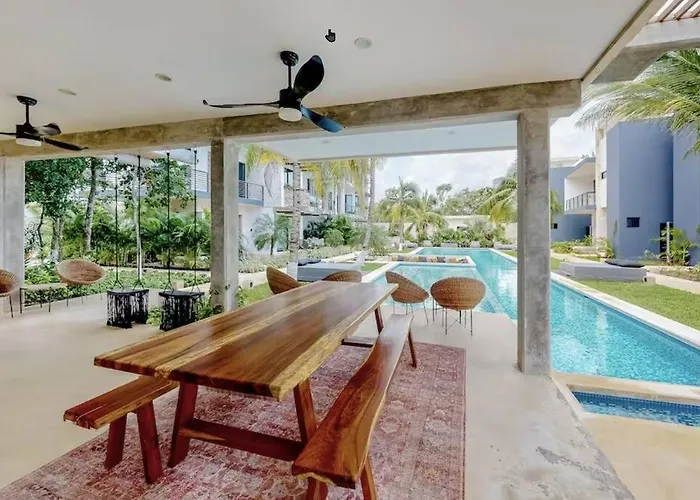 Apartament Spacious Condo, Beautiful Pool, Wi-fi - Casa Kaanal 104 *